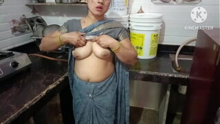 Desi Girlfriend Fucked Wet Pussy with Her Boyfriend in Kitchen Video