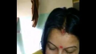 desi indian bhabhi blowjob and anal insertion into pussy – IndianHiddenCams.com Video