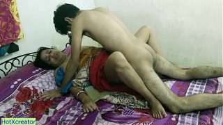 Desi step mom fucking with teen step son Father dont know anything yet Video