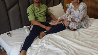 Desi Village Wife Fucking Pussy By Horny Husband And Oral Sex Video