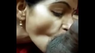 desi wife nicly blowjob