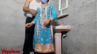 Indian beautiful girl fucking with her lover in washroom Video