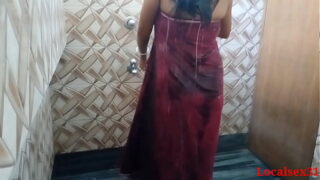 Sasur apni pyasi bahu ki chudai kar raha hai Video