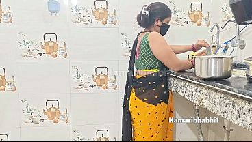 Indian Husband Fucks His Chubby Wife in Kitchen Wearing Saree Video